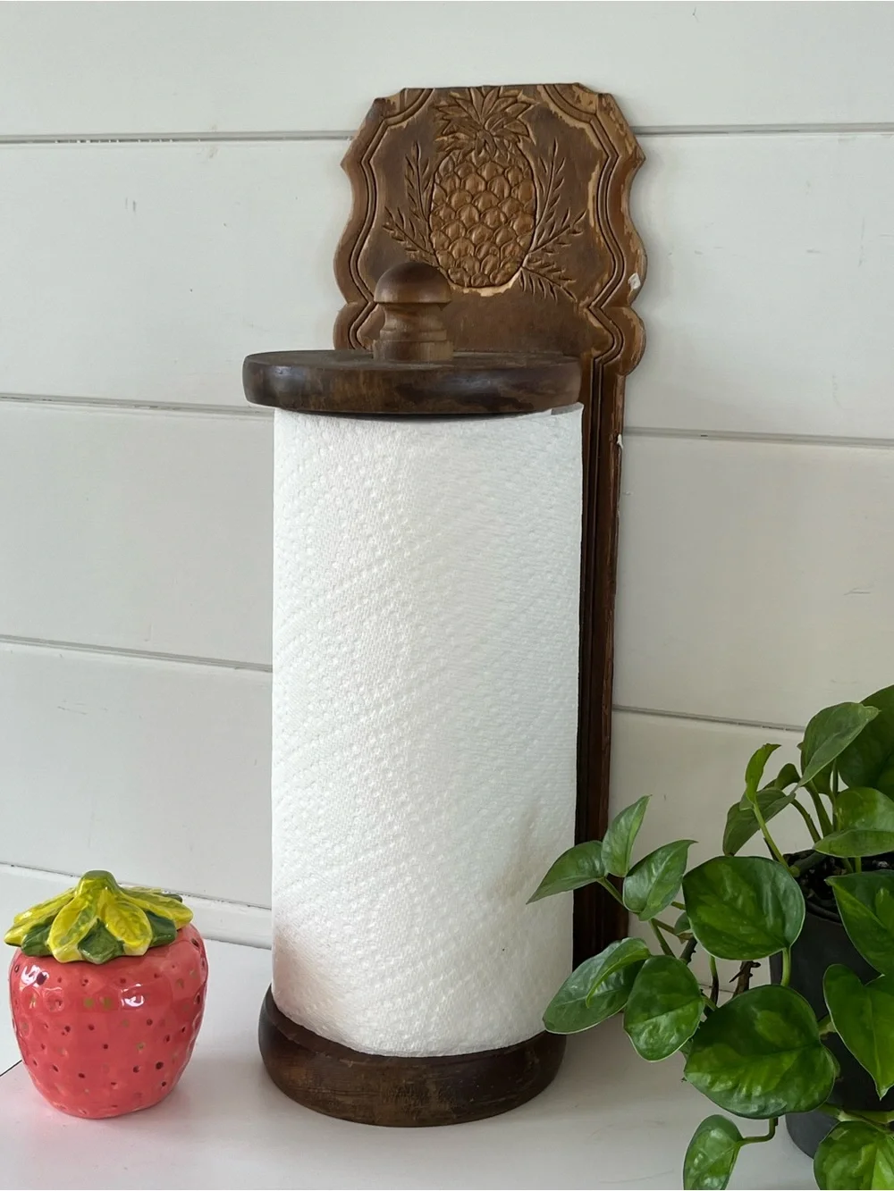 Vtg wood paper towel holder